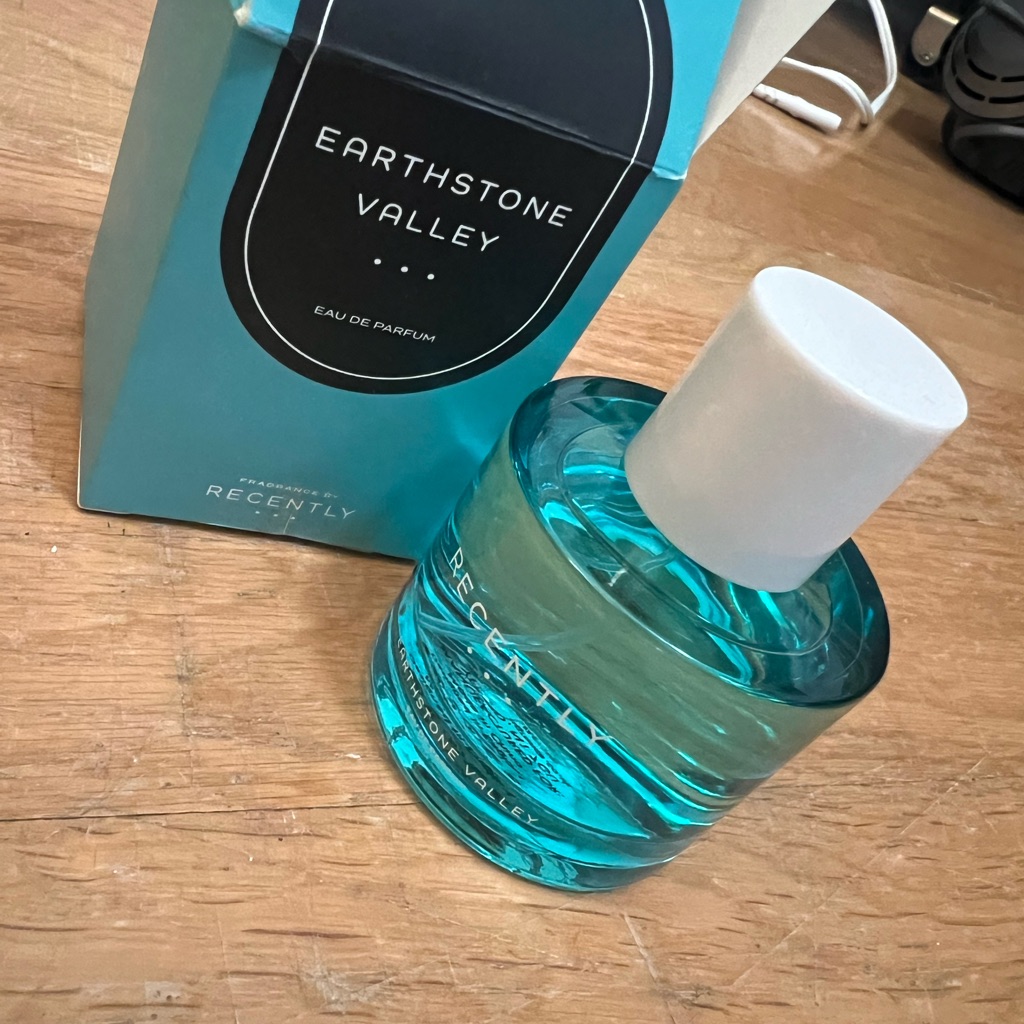 Uk Brand Earthstone Valley Parfum Recently 17 Oz Nib
